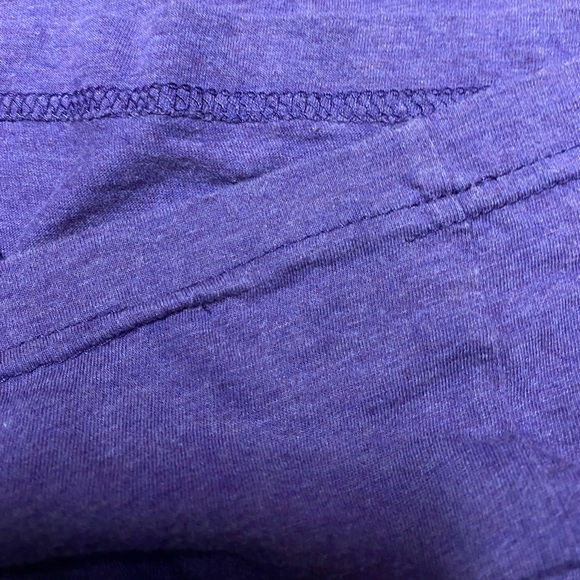 Kane & Unke Purple V Neck Unisex Shirt Size Mens Small - Picture 8 of 10